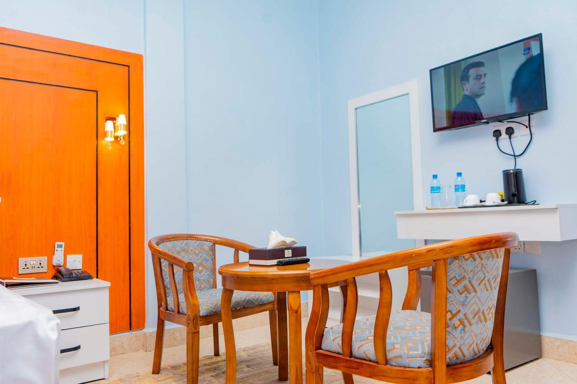 La Stanar Hotel Dodoma Luaran gambar
